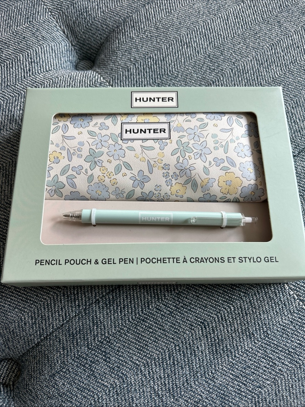 BRAND NEW! HUNTER Brand - Pencil Pen Pouch & Gel Pen Boxed Gift Set - NIB